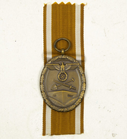 Westwall Schutzwall medal