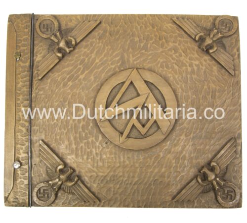 SA wooden photoalbum of SA-Gruppe Westfalen with 500 photo's - Unique!