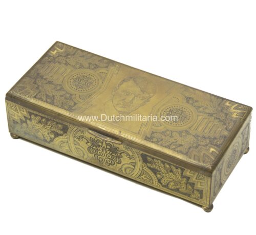 Early 1930's NSDAP souvenir box with Adolf Hitler image