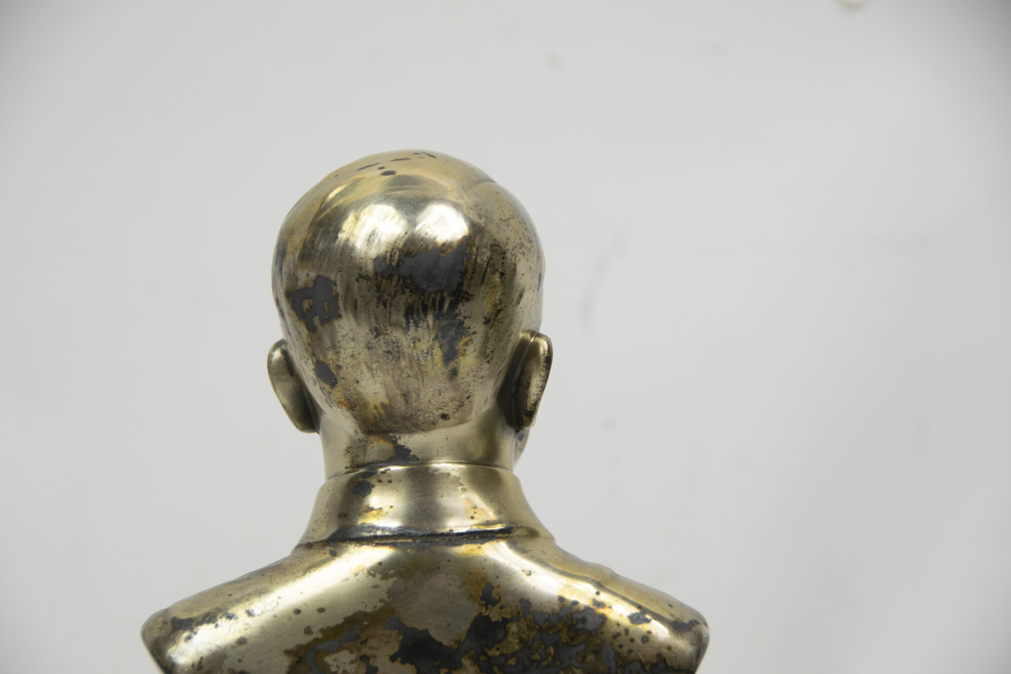 Hitler silver colored bust on marble base - Image 21