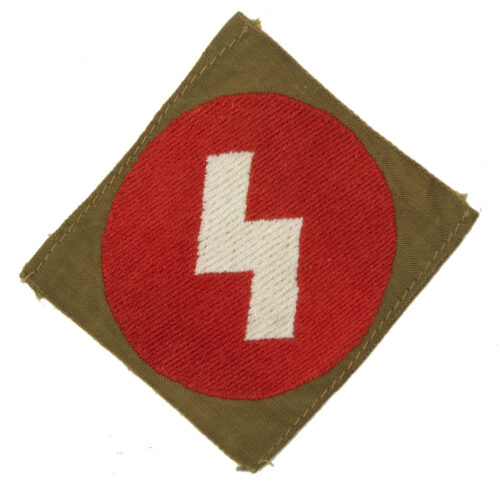 Hitlerjugend (HJ) Deutsche Jugend (DJ) Rune sleeve badge