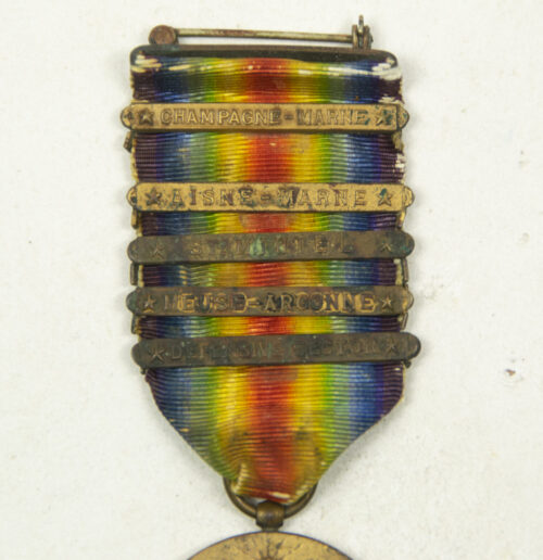 WWI U.S. Army Victory Medal with 4 claps Champagne Marne, Aisne Marne, St. Mihiel, Meuse-Argonne, Defensive sector