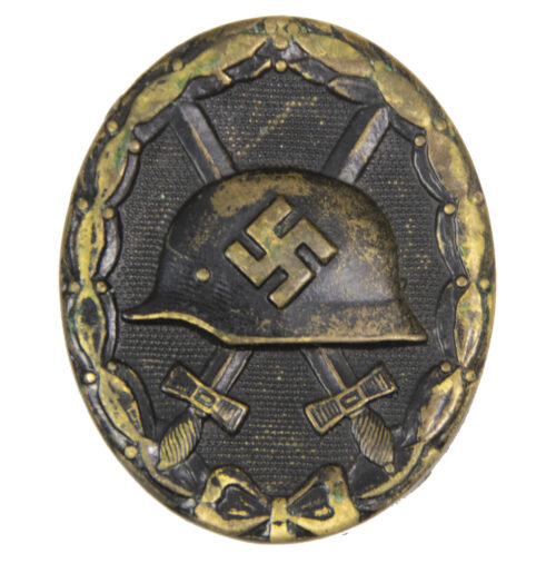 Wound Badge in Black Verwundetenabzeichen Schwarz (VWA) MM “118” (maker August Menz & Sohn)