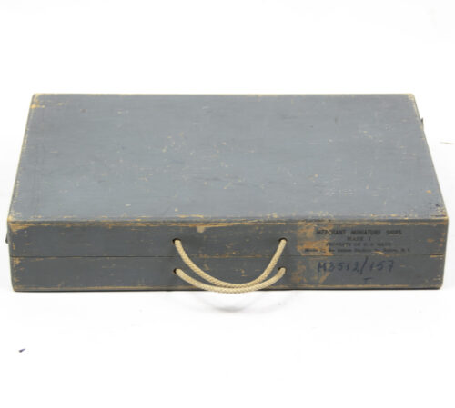 U.S. Navy Merchant miniature ships (complete)