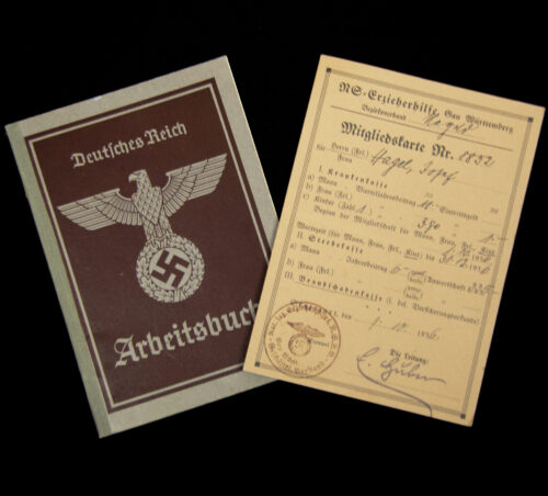 Arbeitsbuch + NS-Erziehilfe Gau Württemberg passes