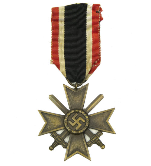 Kriegsverdienstkreuz (KVK) mit Schwerter / War Merit Cross with swords