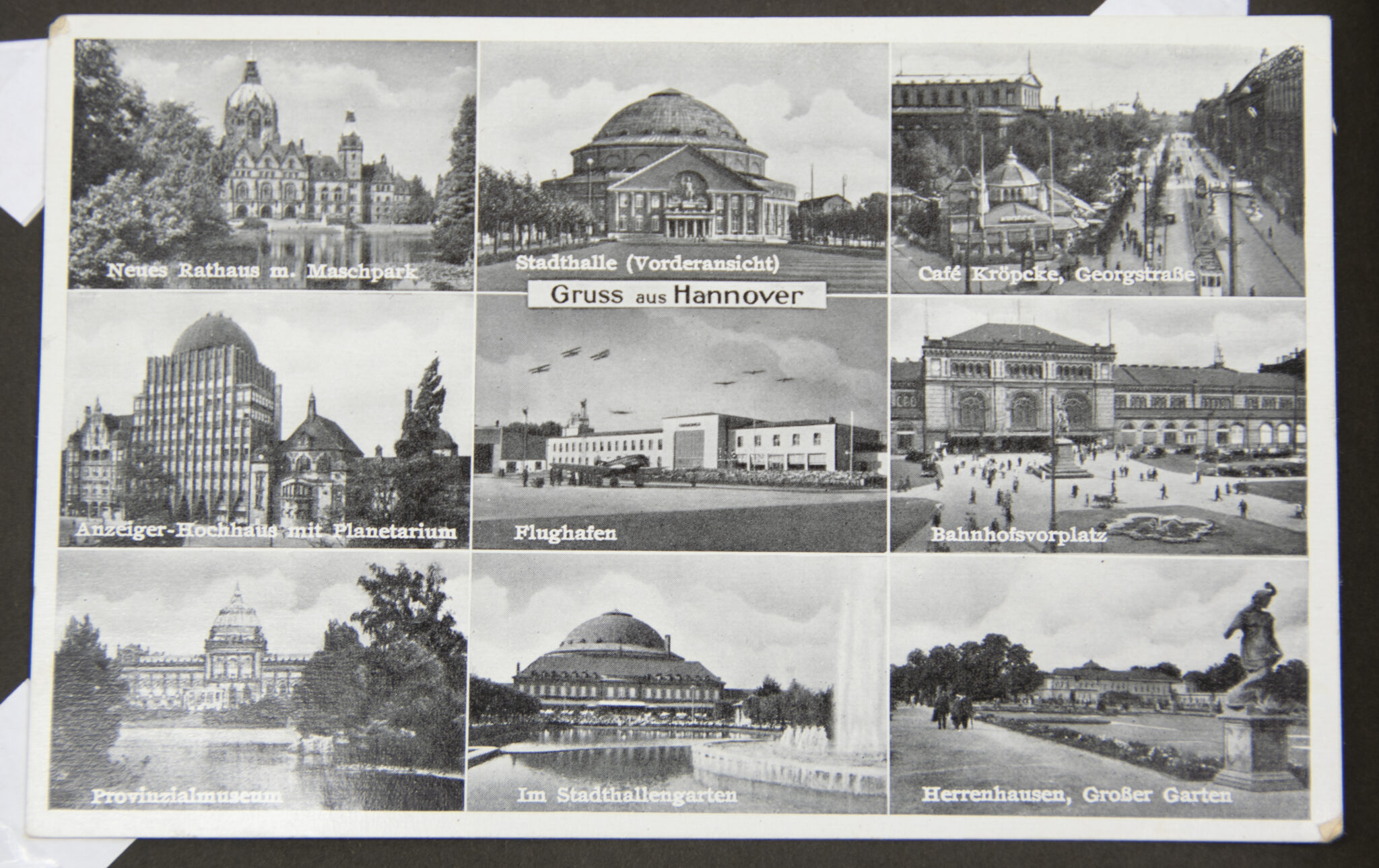 Deutsche Rote Kreuz (DRK) photoalbum with a collection of german postcards + photos + WHW tags, etc - Image 124