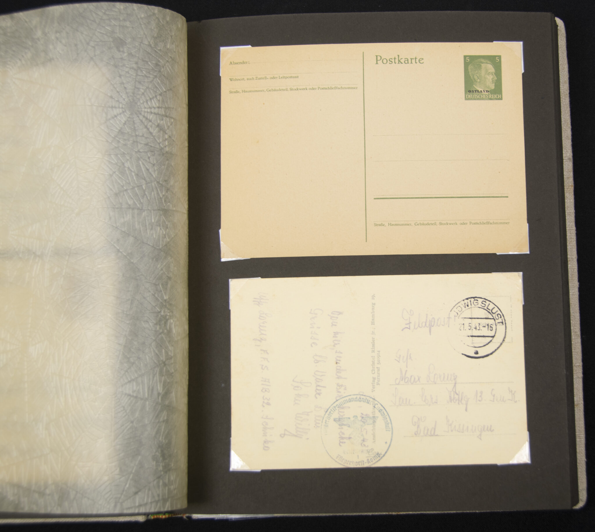 Deutsche Rote Kreuz (DRK) photoalbum with a collection of german postcards + photos + WHW tags, etc - Image 85