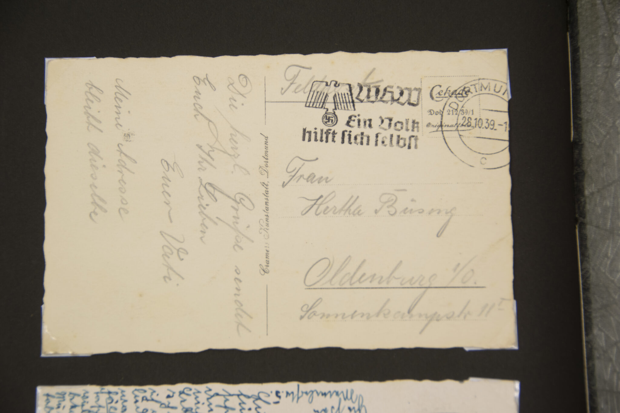 Deutsche Rote Kreuz (DRK) photoalbum with a collection of german postcards + photos + WHW tags, etc - Image 112