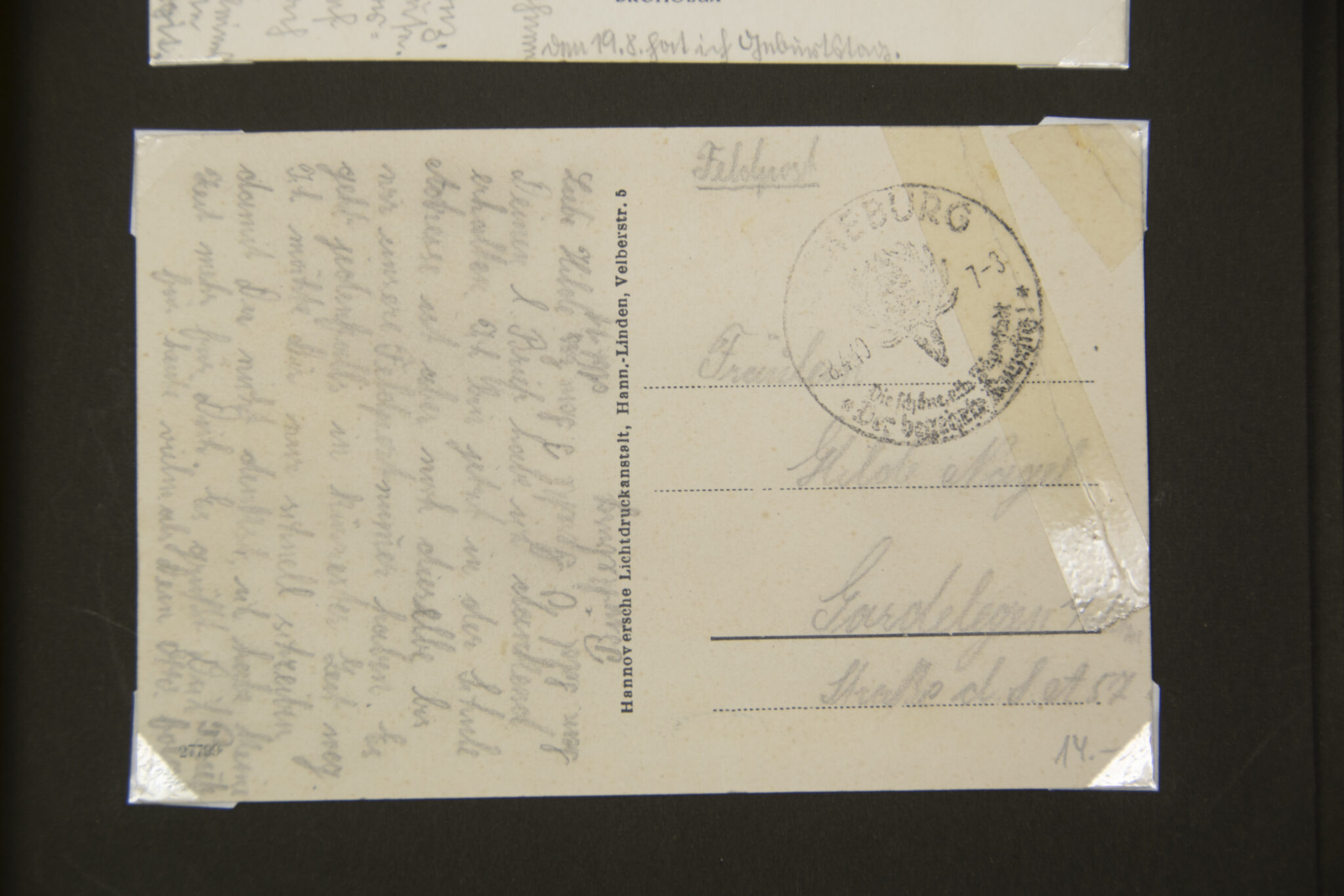 Deutsche Rote Kreuz (DRK) photoalbum with a collection of german postcards + photos + WHW tags, etc - Image 119