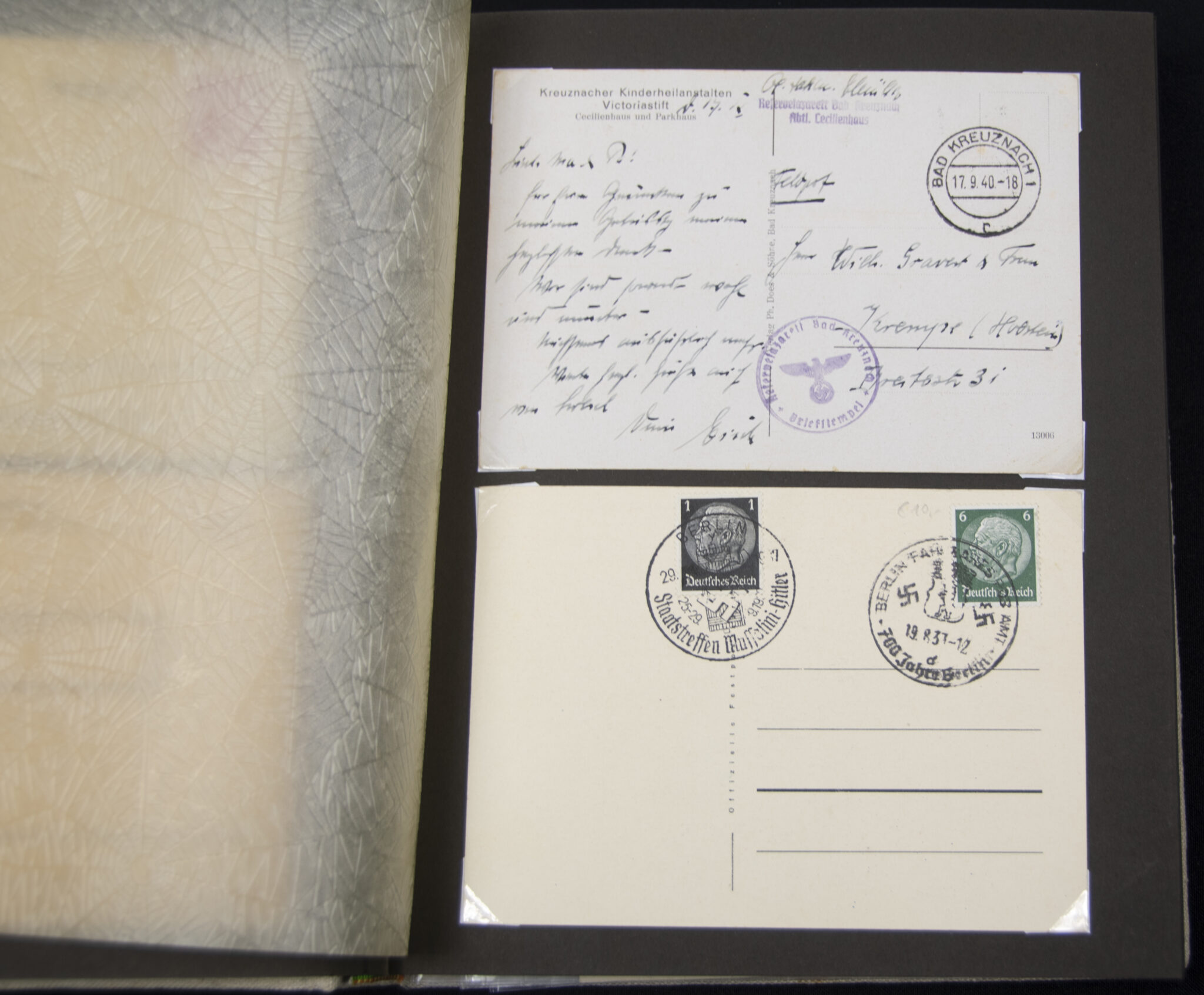 Deutsche Rote Kreuz (DRK) photoalbum with a collection of german postcards + photos + WHW tags, etc - Image 48