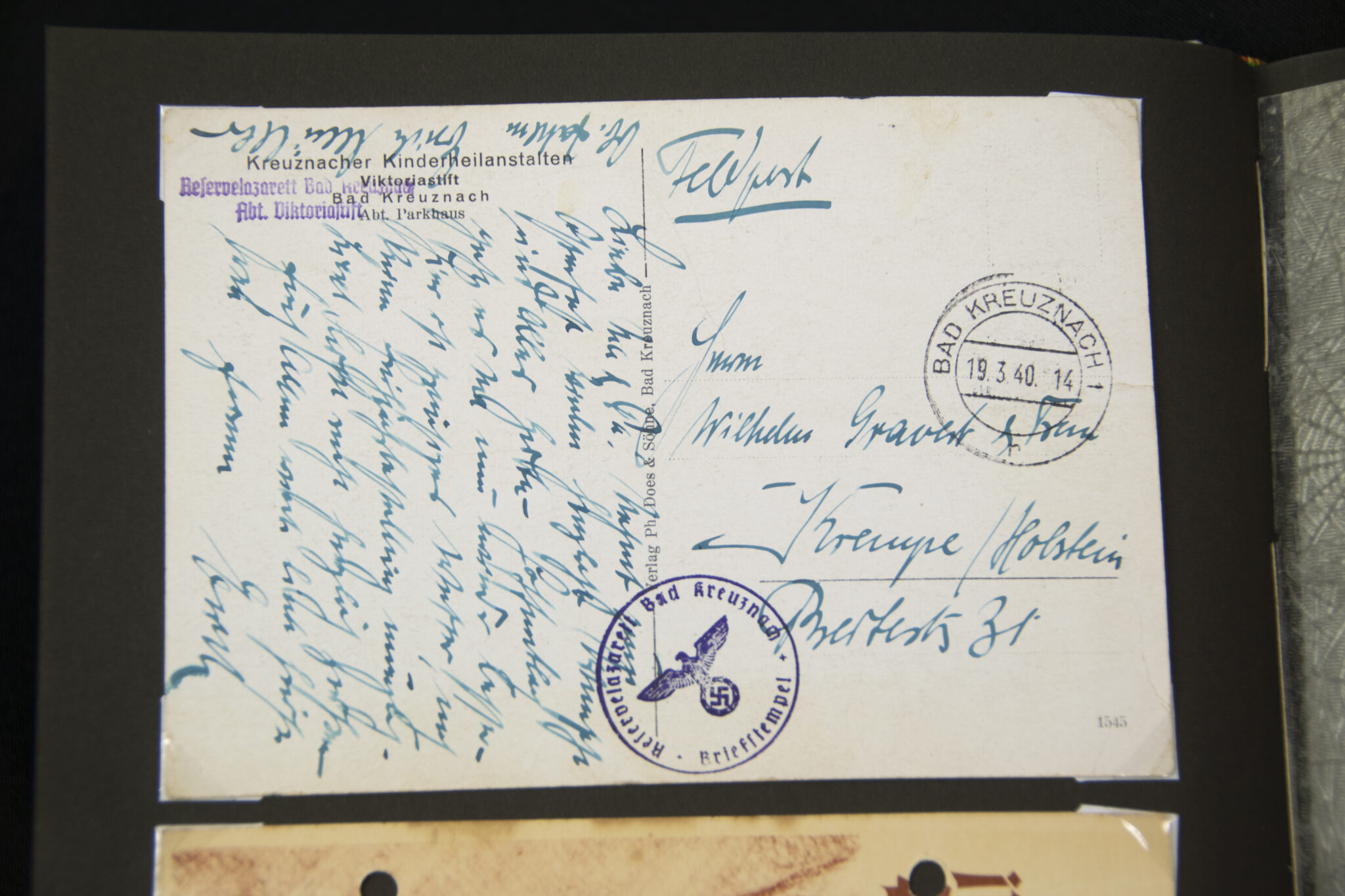 Deutsche Rote Kreuz (DRK) photoalbum with a collection of german postcards + photos + WHW tags, etc - Image 53