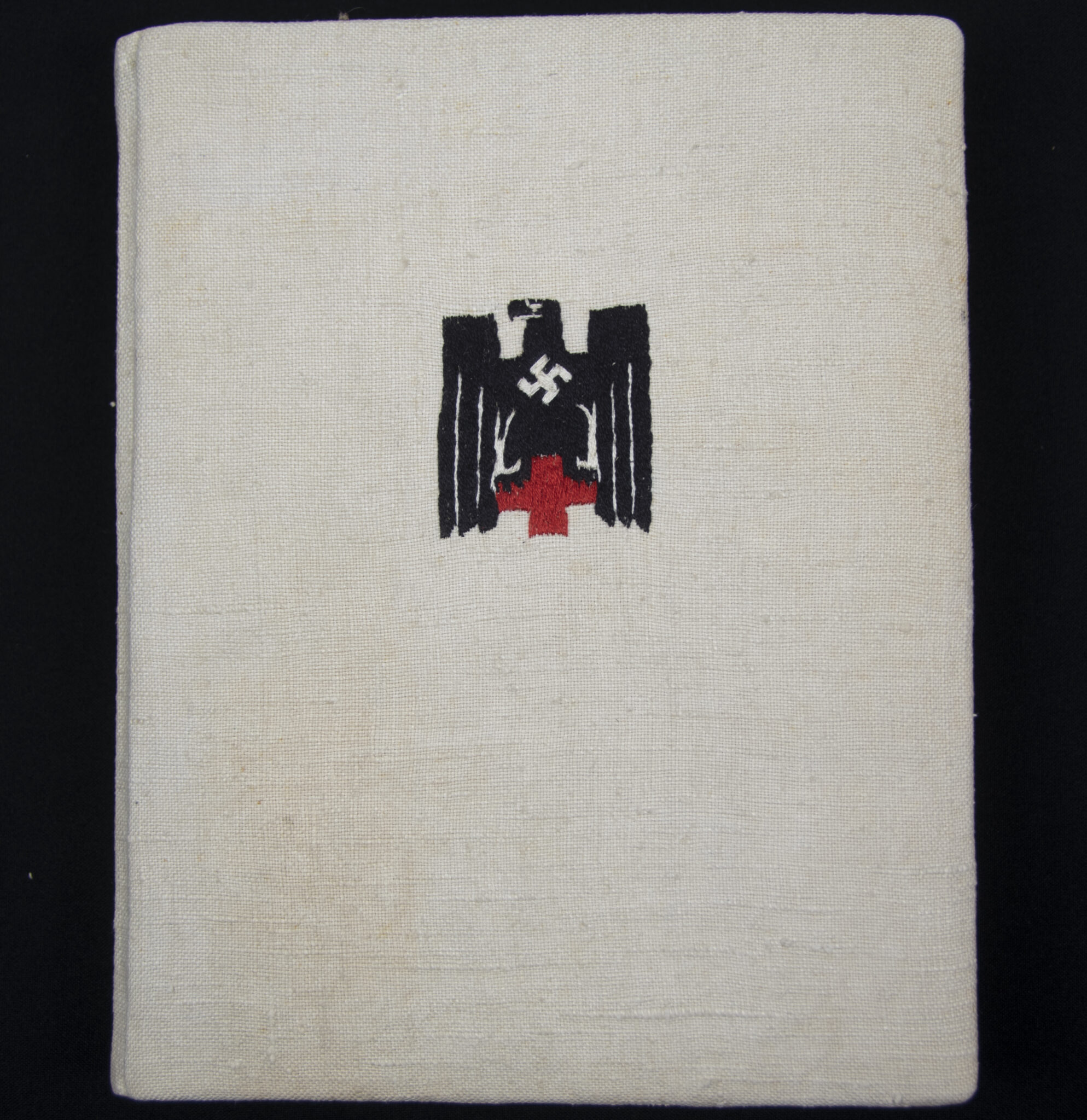 Deutsche Rote Kreuz (DRK) photoalbum with a collection of german postcards + photos + WHW tags, etc - Image 3