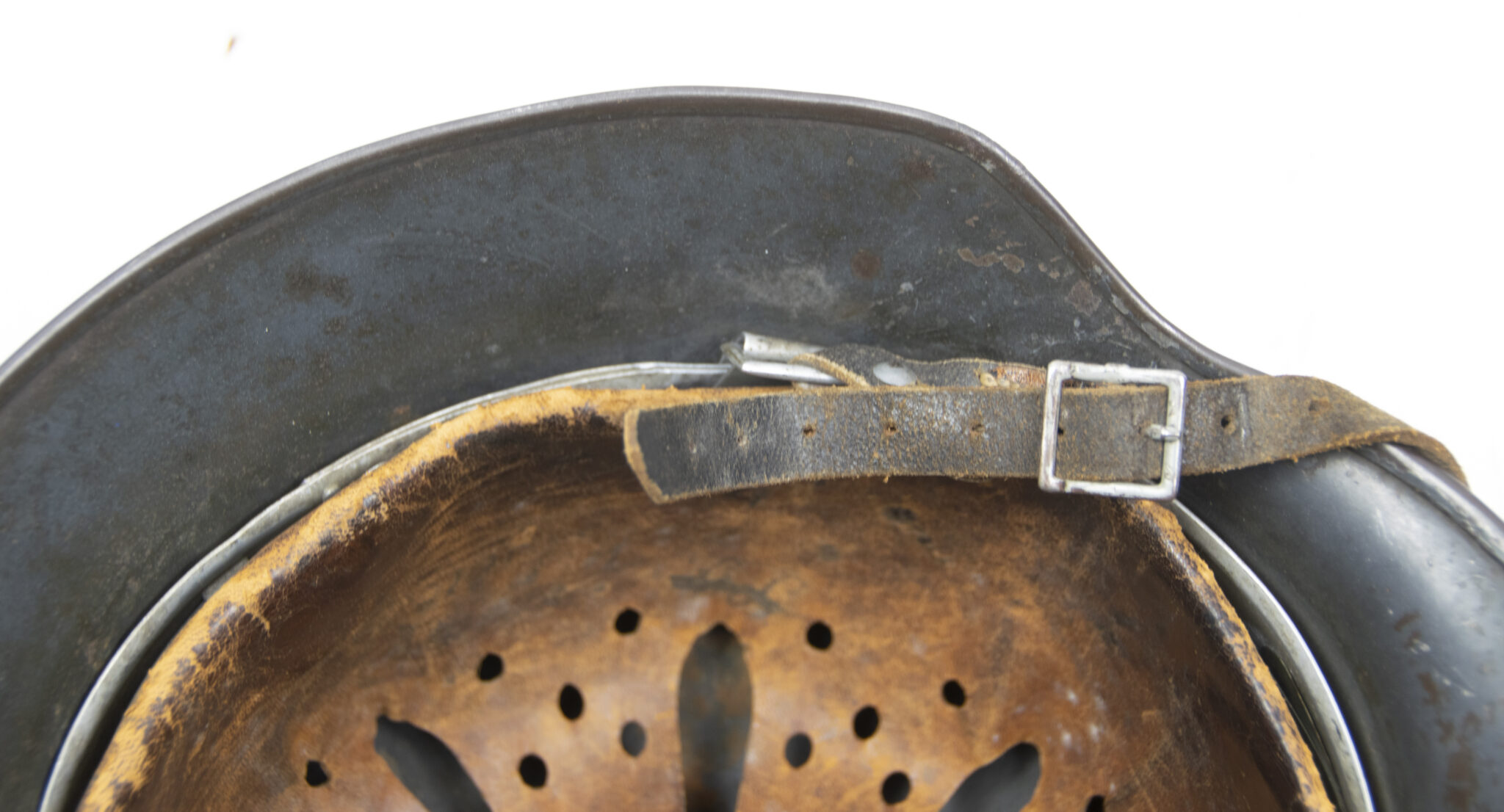 ET64 Luftwaffe (LW) double decal droop tail M35 helmet - Image 27