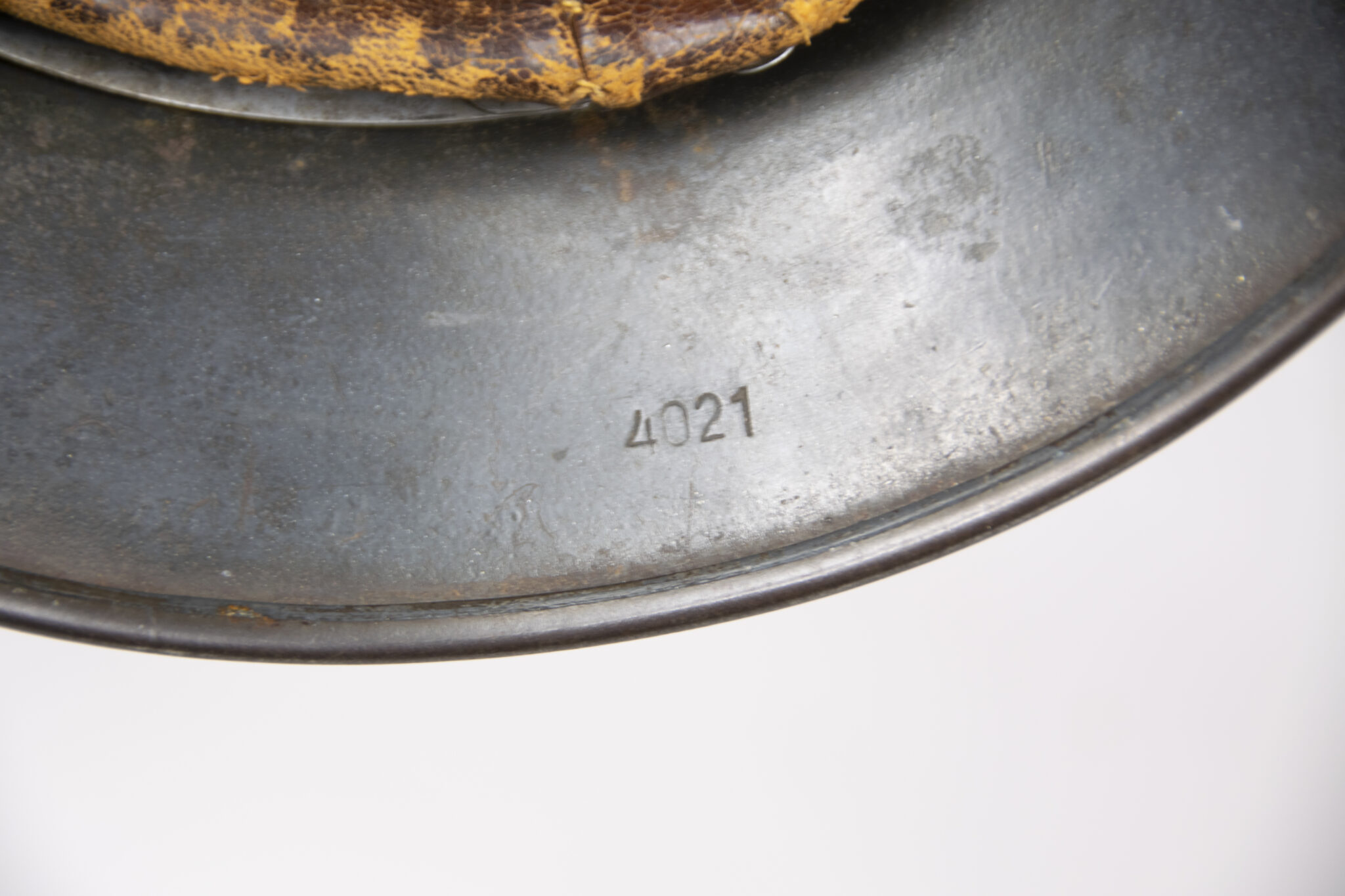 ET64 Luftwaffe (LW) double decal droop tail M35 helmet - Image 38