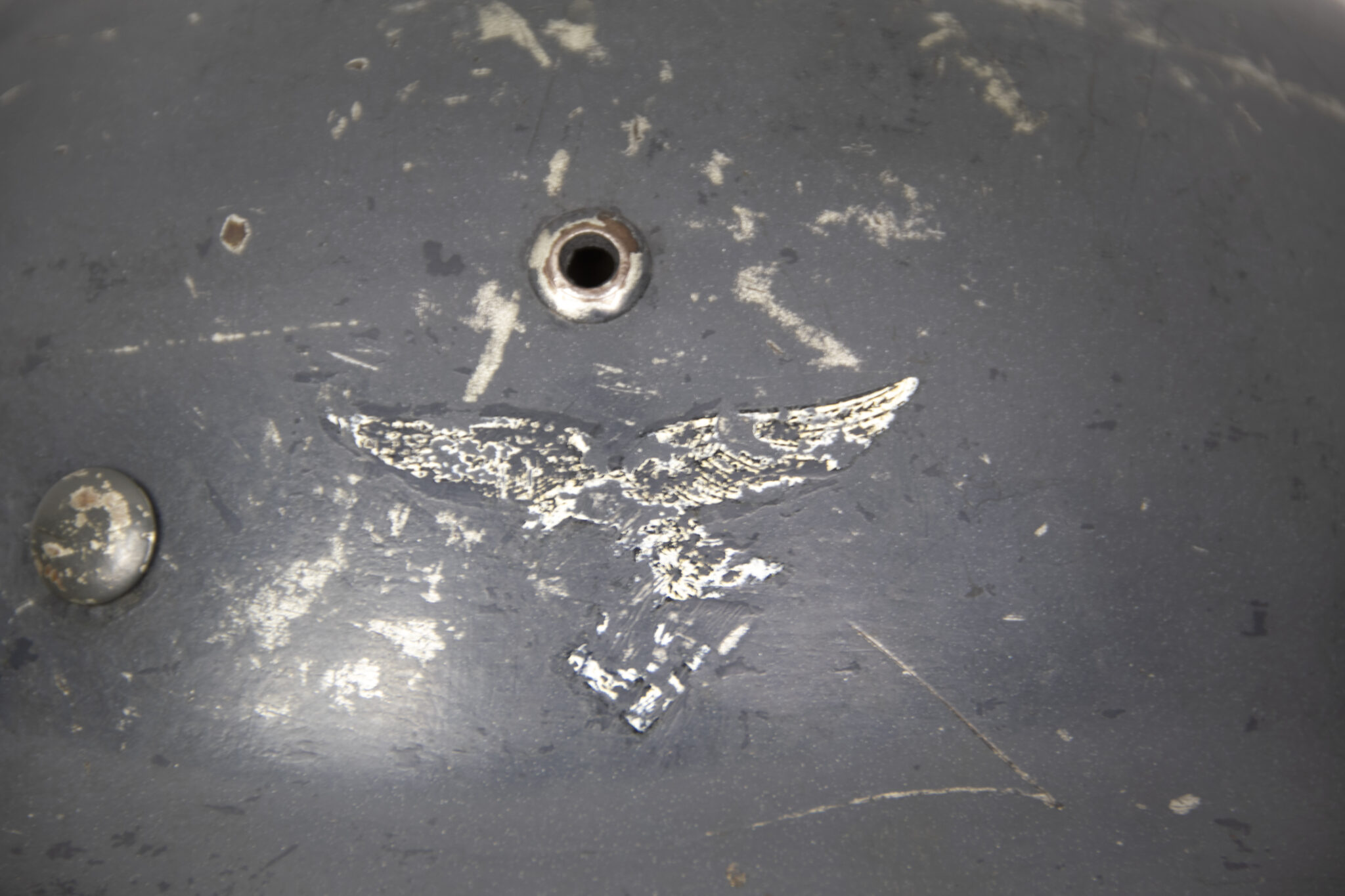 ET64 Luftwaffe (LW) double decal droop tail M35 helmet - Image 40