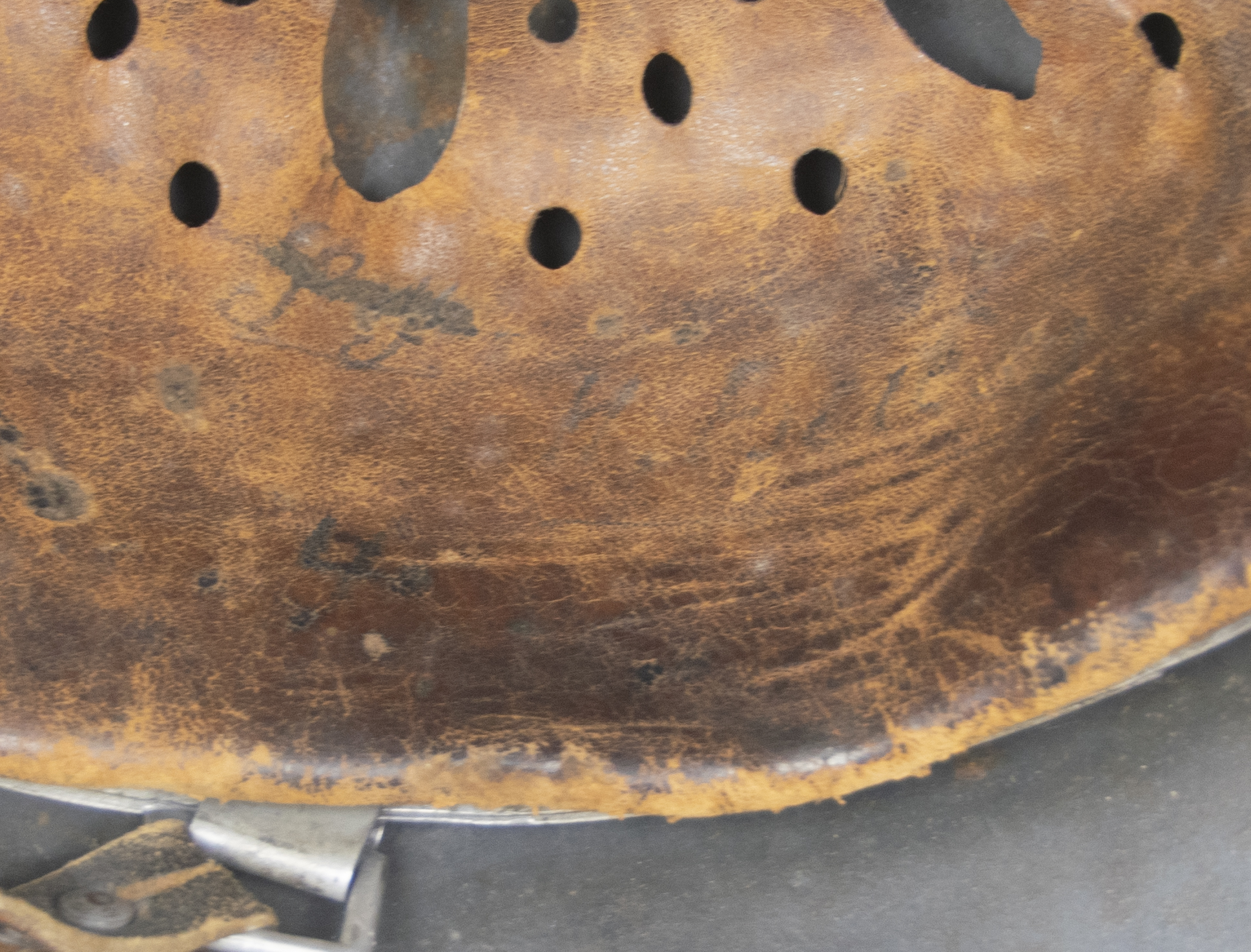 ET64 Luftwaffe (LW) double decal droop tail M35 helmet - Image 30