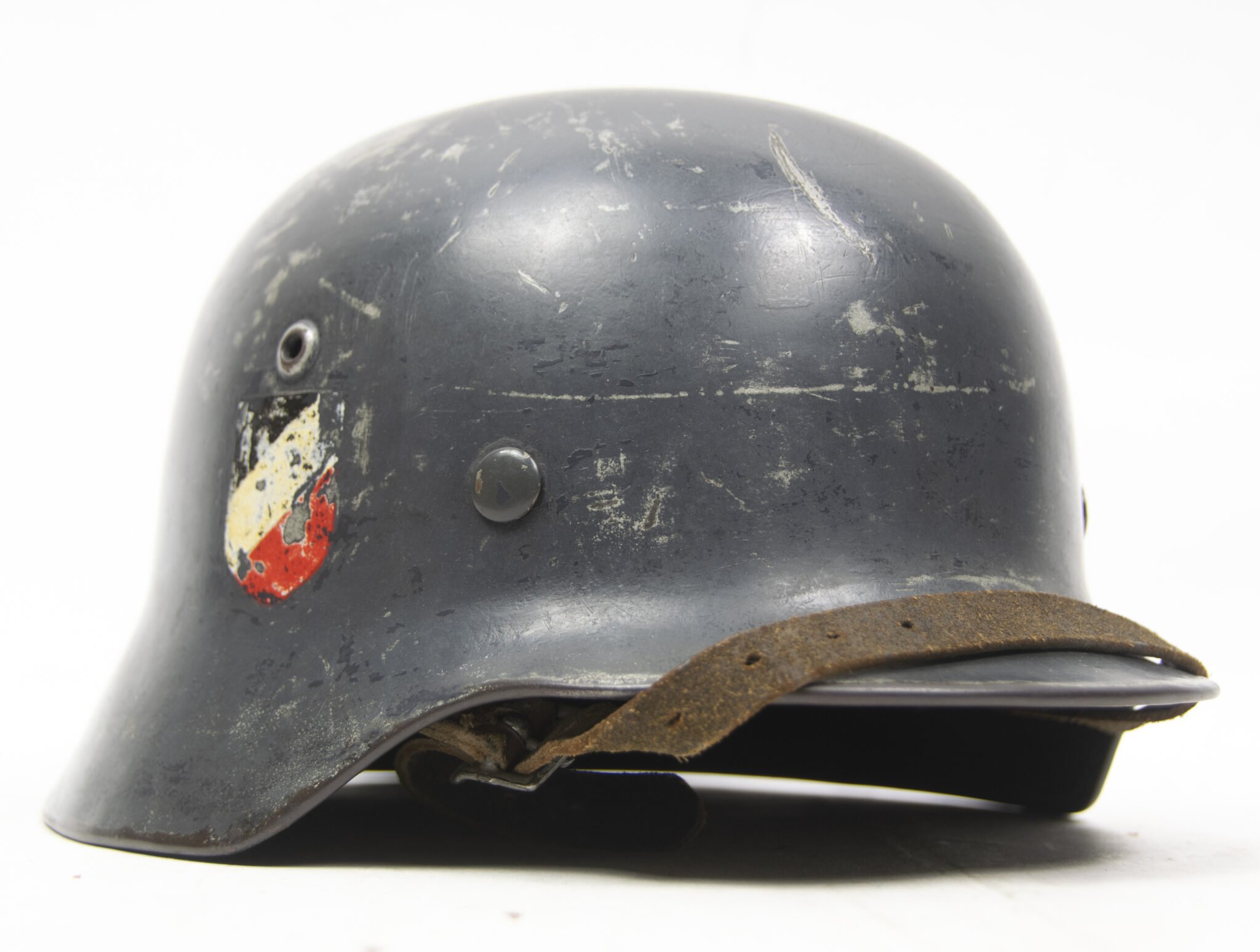 ET64 Luftwaffe (LW) double decal droop tail M35 helmet - Image 2