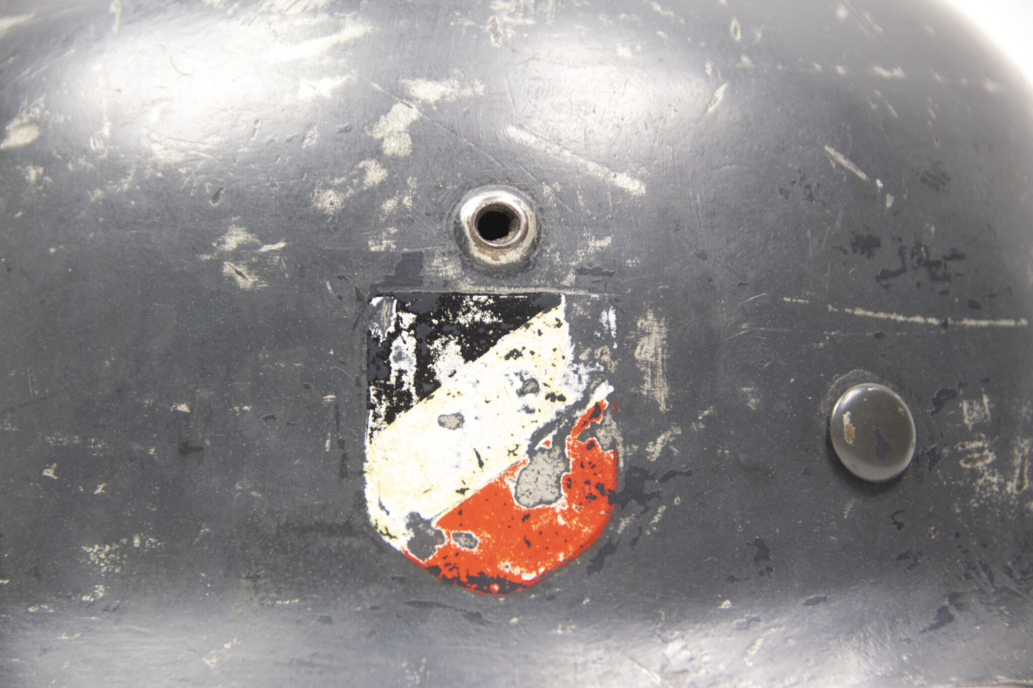 ET64 Luftwaffe (LW) double decal droop tail M35 helmet - Image 10