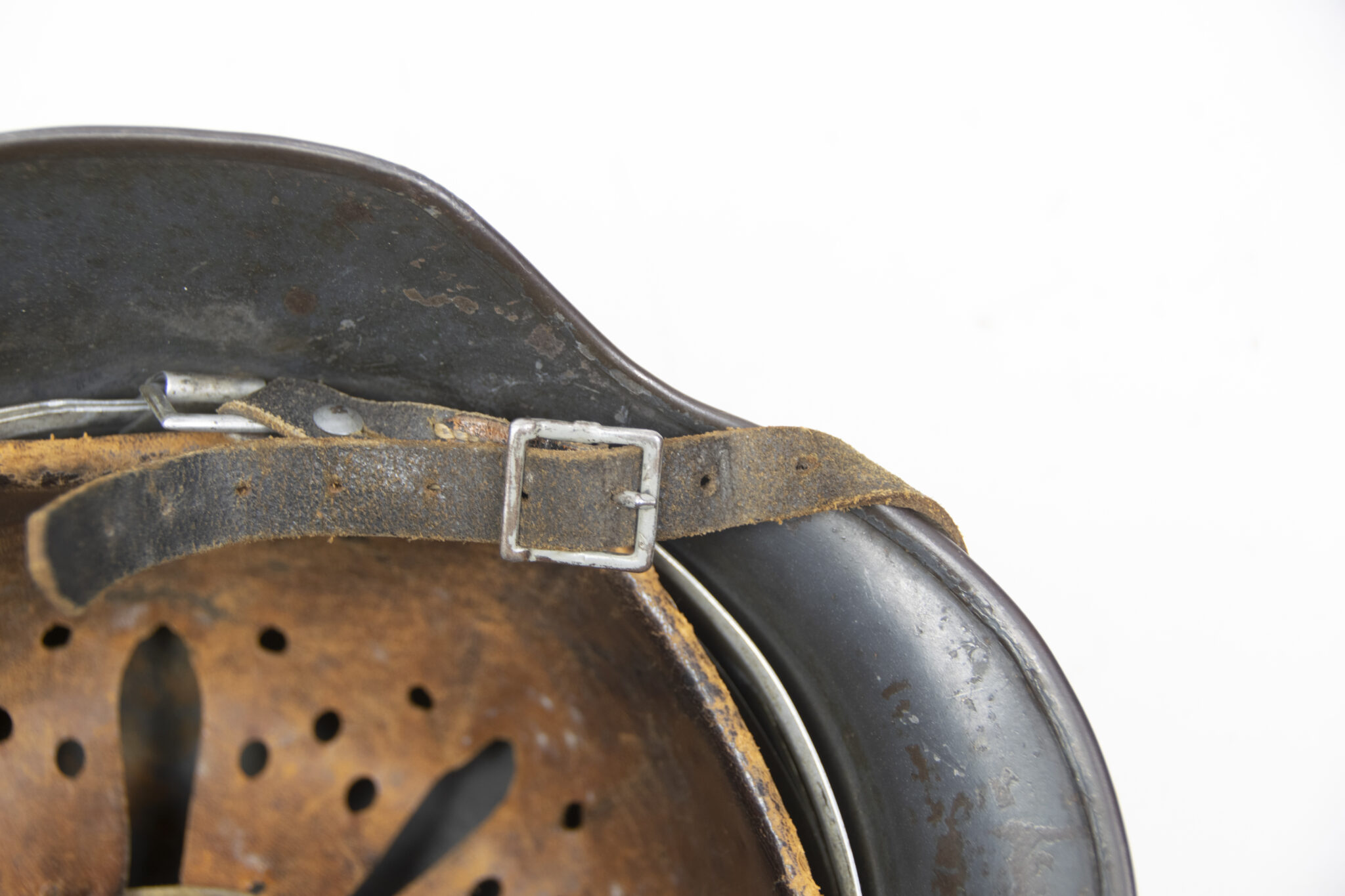 ET64 Luftwaffe (LW) double decal droop tail M35 helmet - Image 18