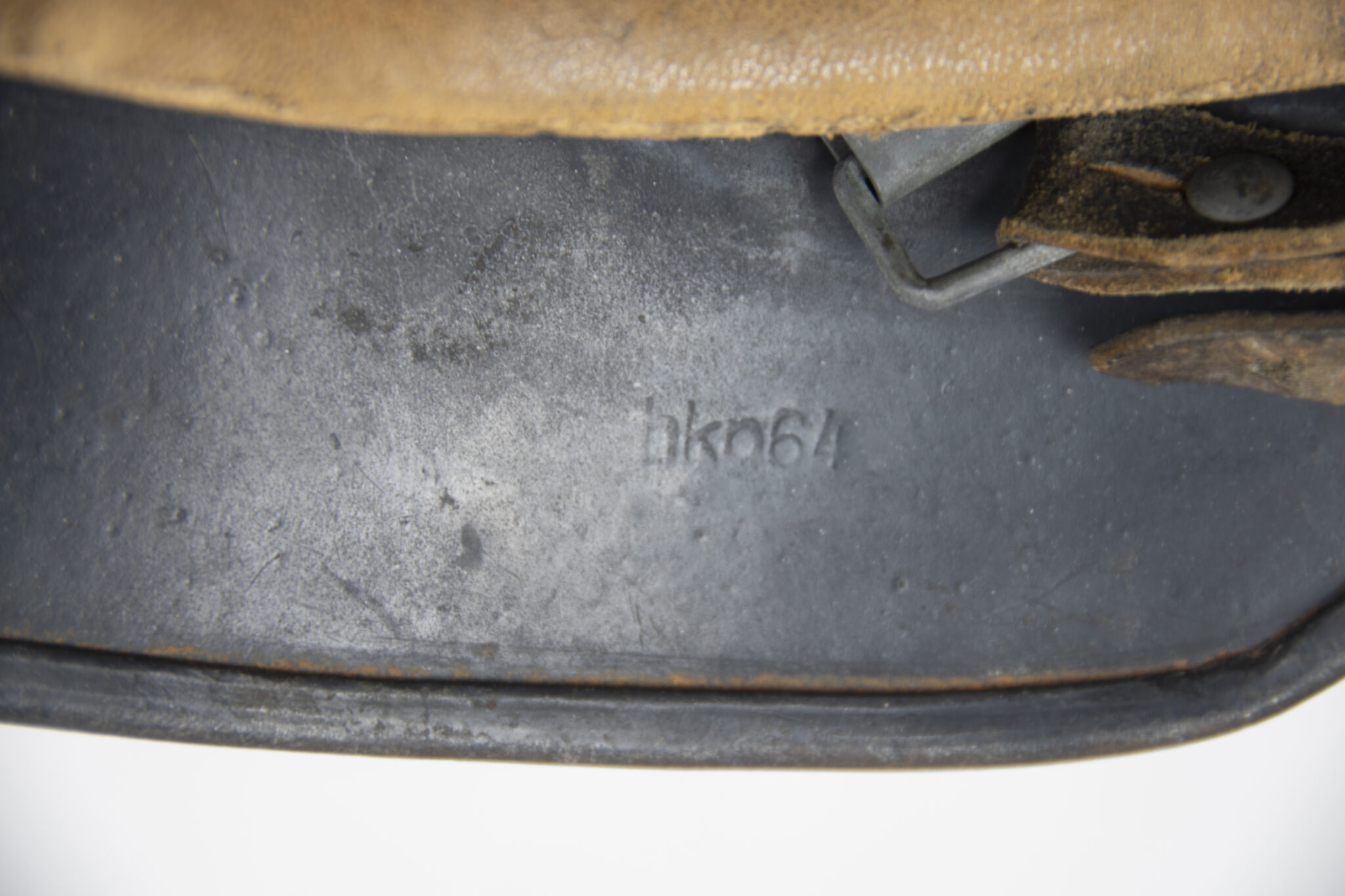 HKP64 Luftwaffe (LW) single decal M40 helmet - Image 25