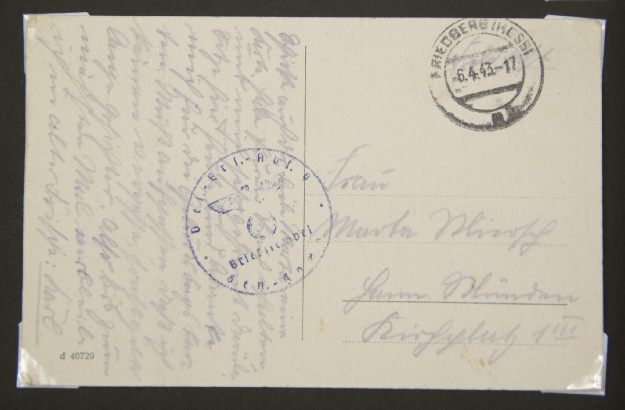 Deutsche Rote Kreuz (DRK) photoalbum with a collection of german postcards + photos + WHW tags, etc - Image 167