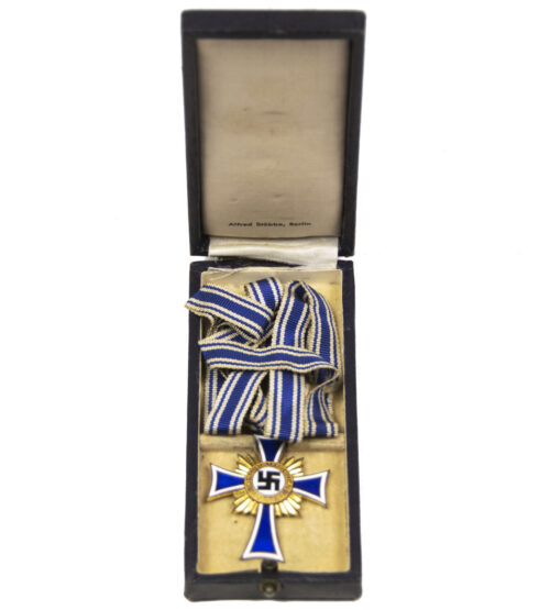 Mutterkreuz gold + etui (Maker Alfred Stübbe, Berlin)