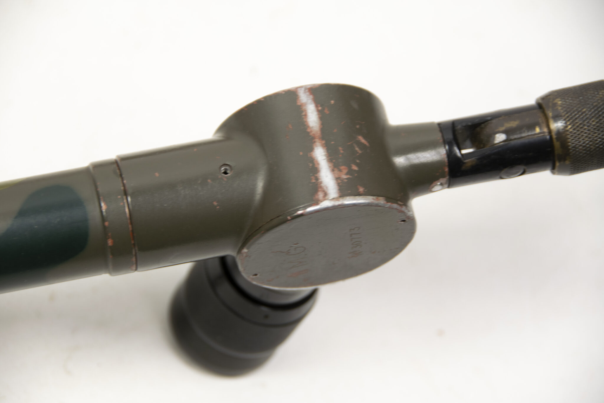 French camouflaged trench periscope complete with leather case - Image 31