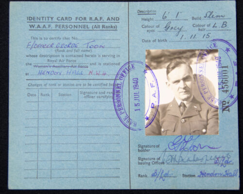 Royal Airforce (RAF) Identitycard group (1940)