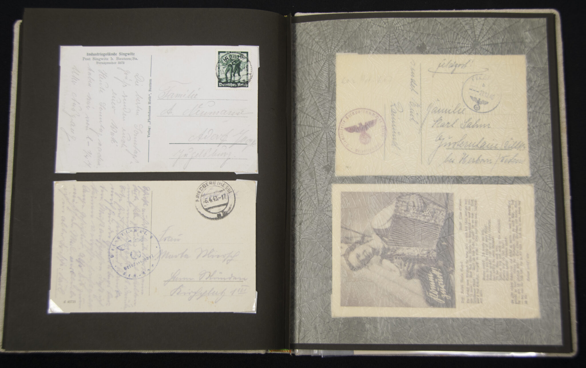 Deutsche Rote Kreuz (DRK) photoalbum with a collection of german postcards + photos + WHW tags, etc - Image 165