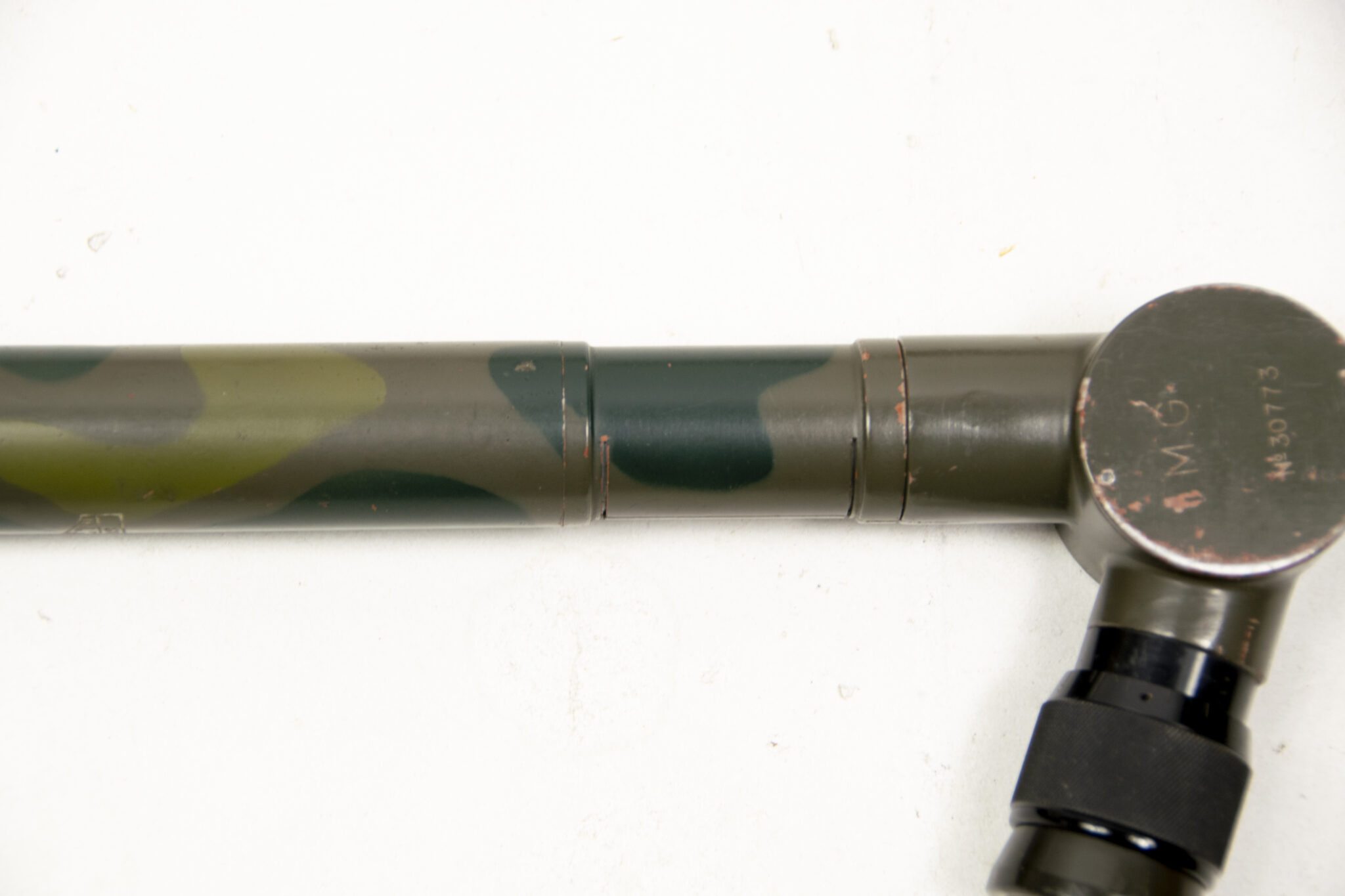 French camouflaged trench periscope complete with leather case - Image 19