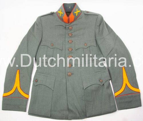 Nederlandse leger voor 1940 NAMED (!) Artillerie KMA opleiding Adjudant from Tilburg - tunic + breeches + long coat + kepi - Extremely rare